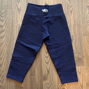 Booty by Brabants Croco Skin Cropped Leggings